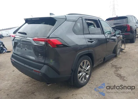 2022 Toyota Rav4 Xle Premium z USA, uszkodzony, nr VIN 2T3A1RFV9NC314386